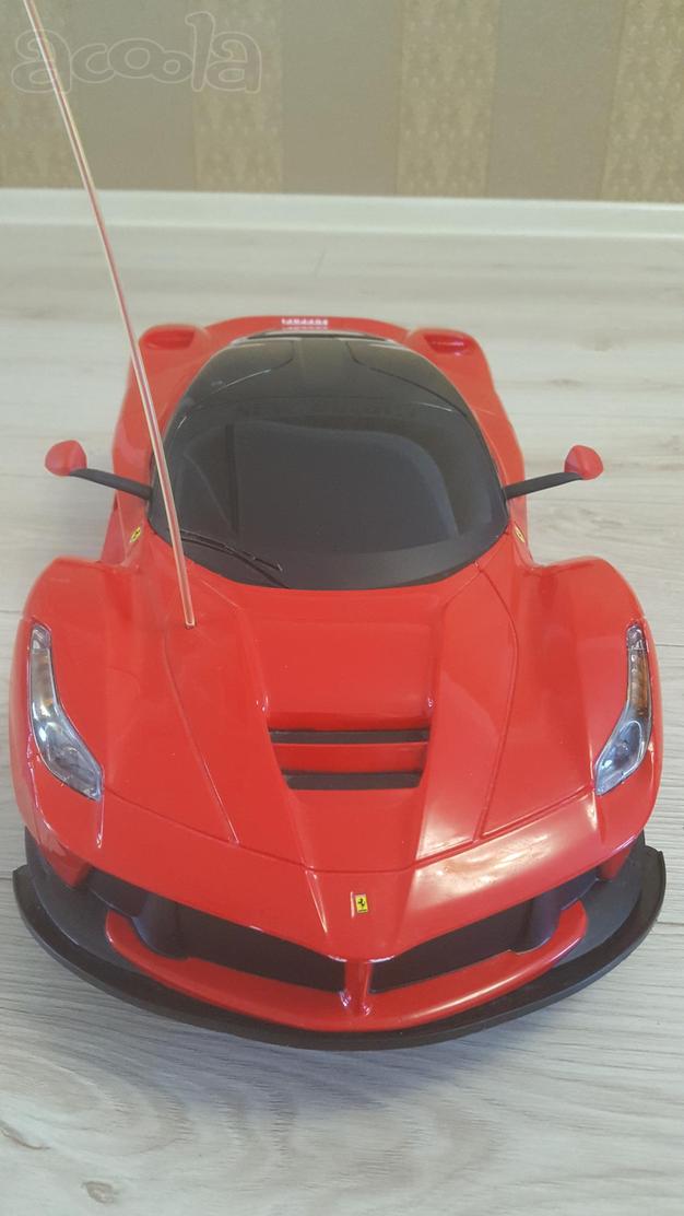 Машинка на пульте управления Ferrari RG40 1BJ